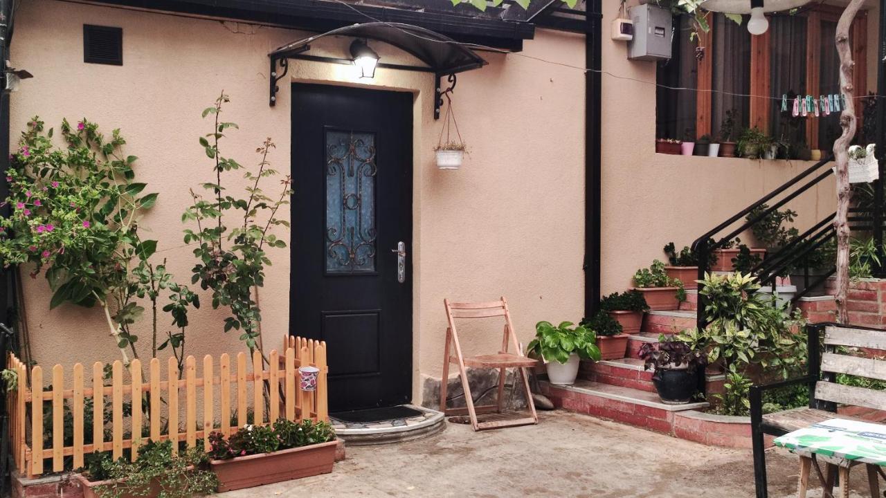 Mia'S Apartment Tbilisi Exterior foto
